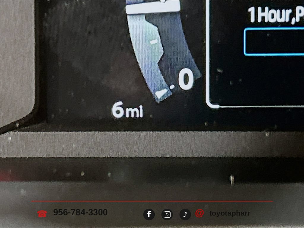 New 2026 Toyota 4Runner SR5 AWD/4WD image 13