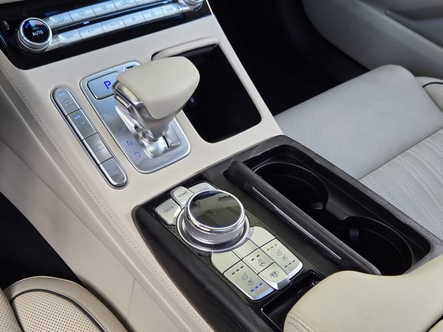 Used 2021 Genesis G90 3.3T Premium RWD image 15