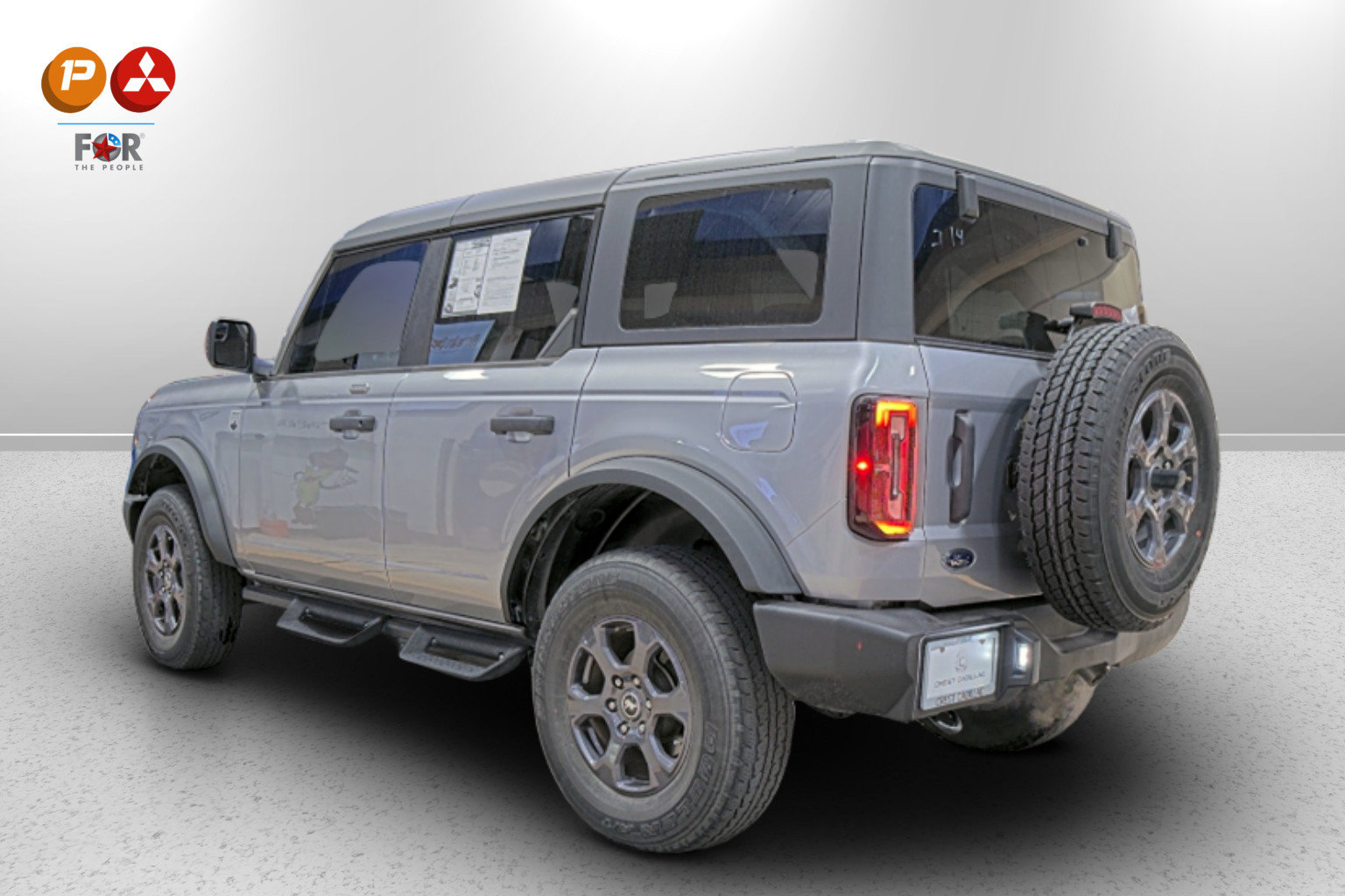 Used 2023 Ford Bronco Big Bend image 2