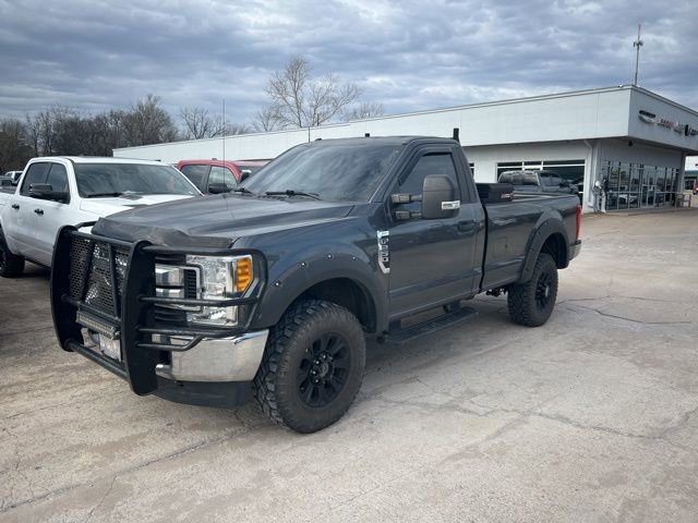 Used 2017 Ford F250 XLT image 1