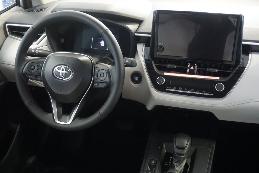New 2026 Toyota Corolla Cross LE AWD/4WD image 27