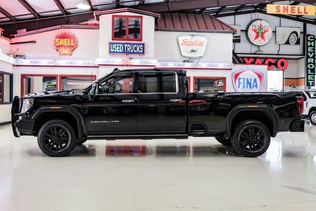Used 2022 GMC Sierra 3500 Denali w/ Denali Black Diamond Edition image 12