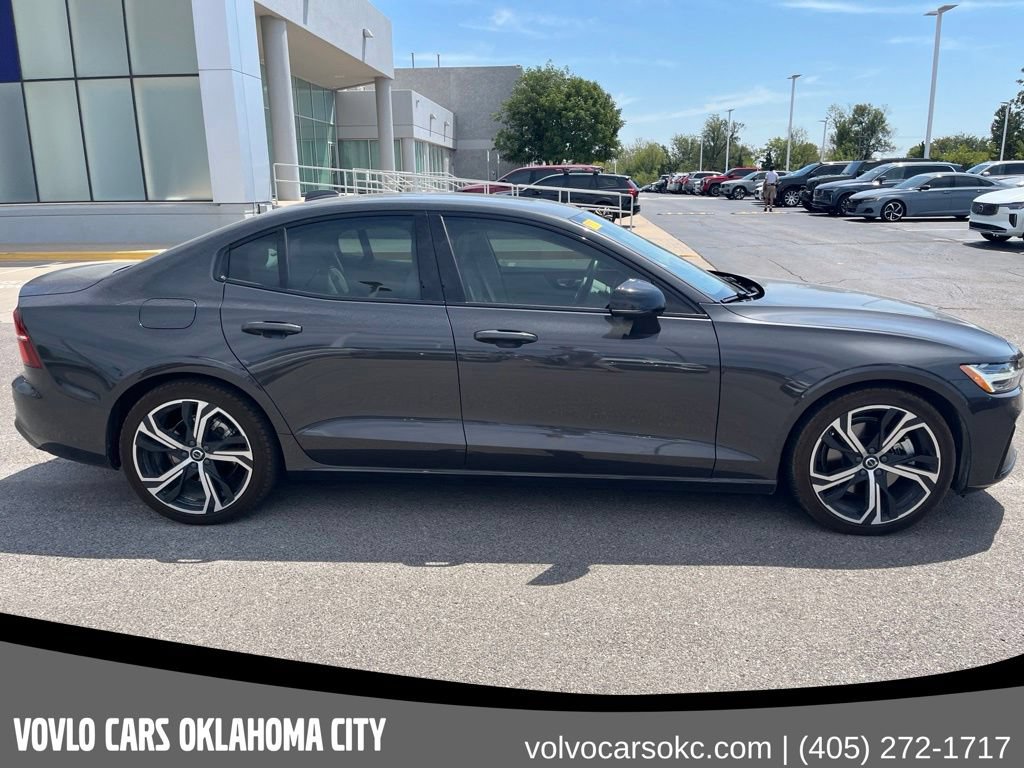 Certified 2024 Volvo S60 B5 Core w/ Climate Package AWD/4WD image 4
