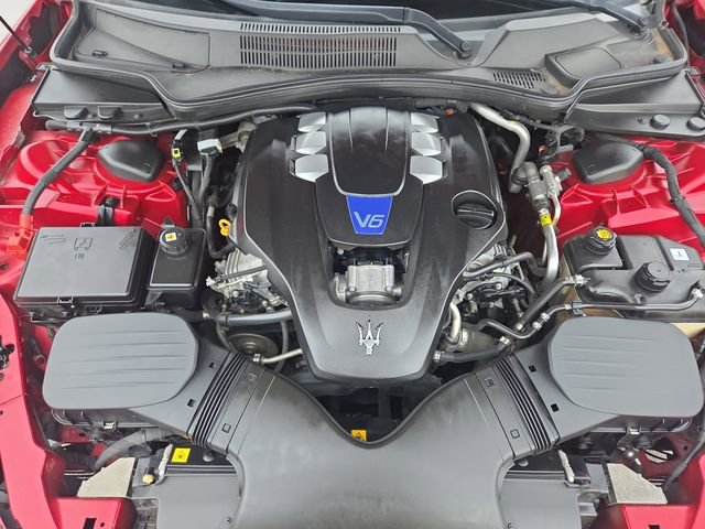 Used 2015 Maserati Ghibli S Q4 image 33