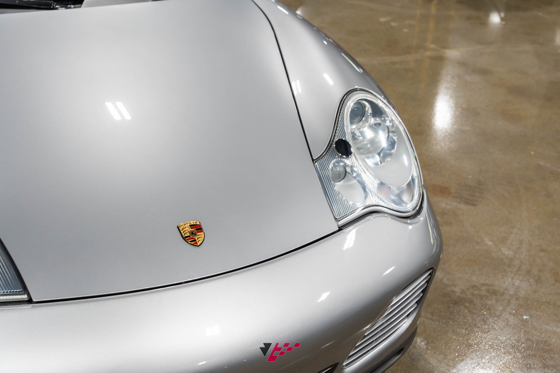 Used 2004 Porsche 911 40th Anniversary RWD image 26