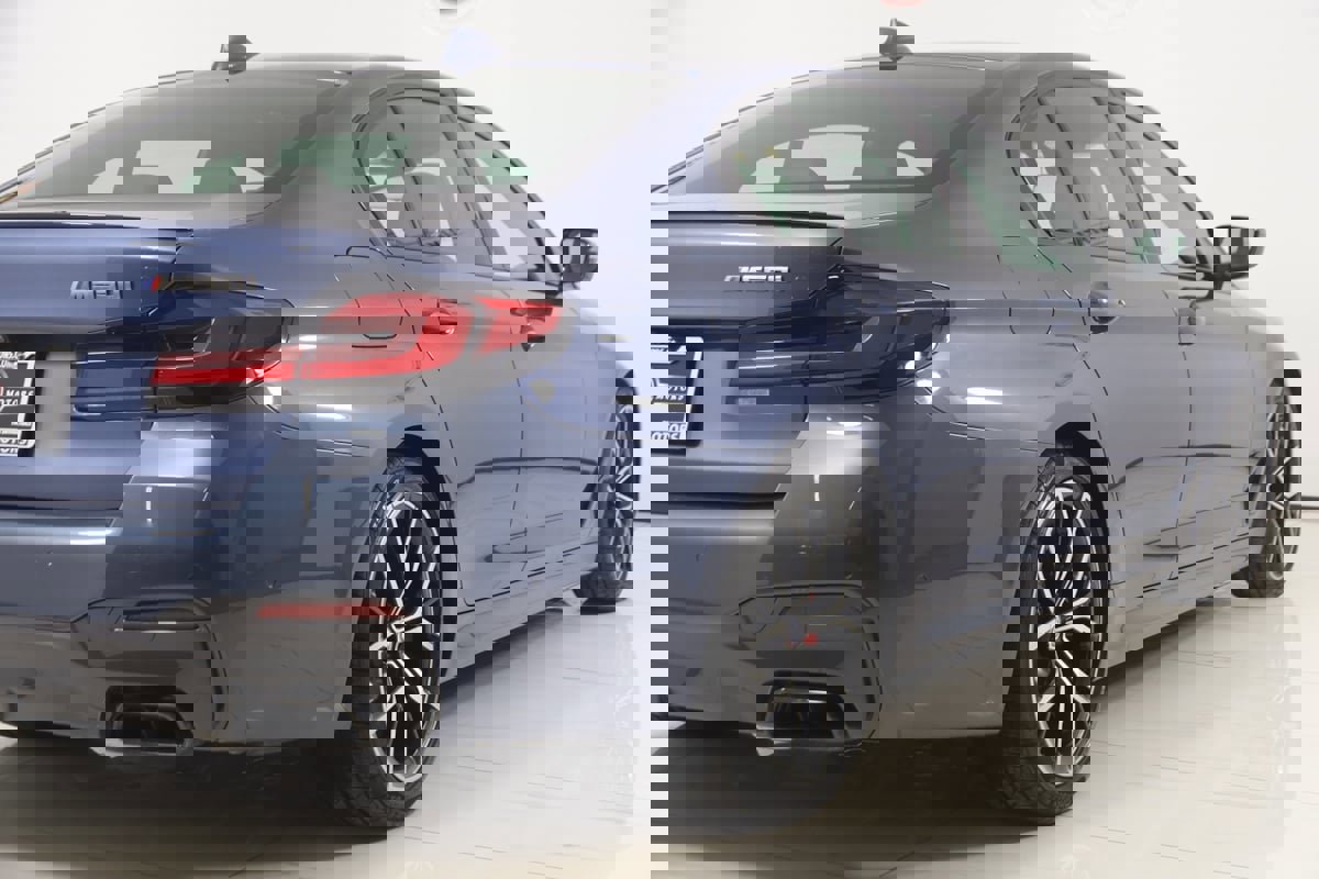 Used 2023 BMW M550i xDrive w/ Executive Package image 57