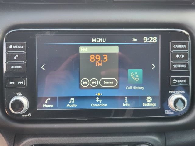 Used 2024 Nissan Kicks SR w/ SR Premium Package FWD image 18