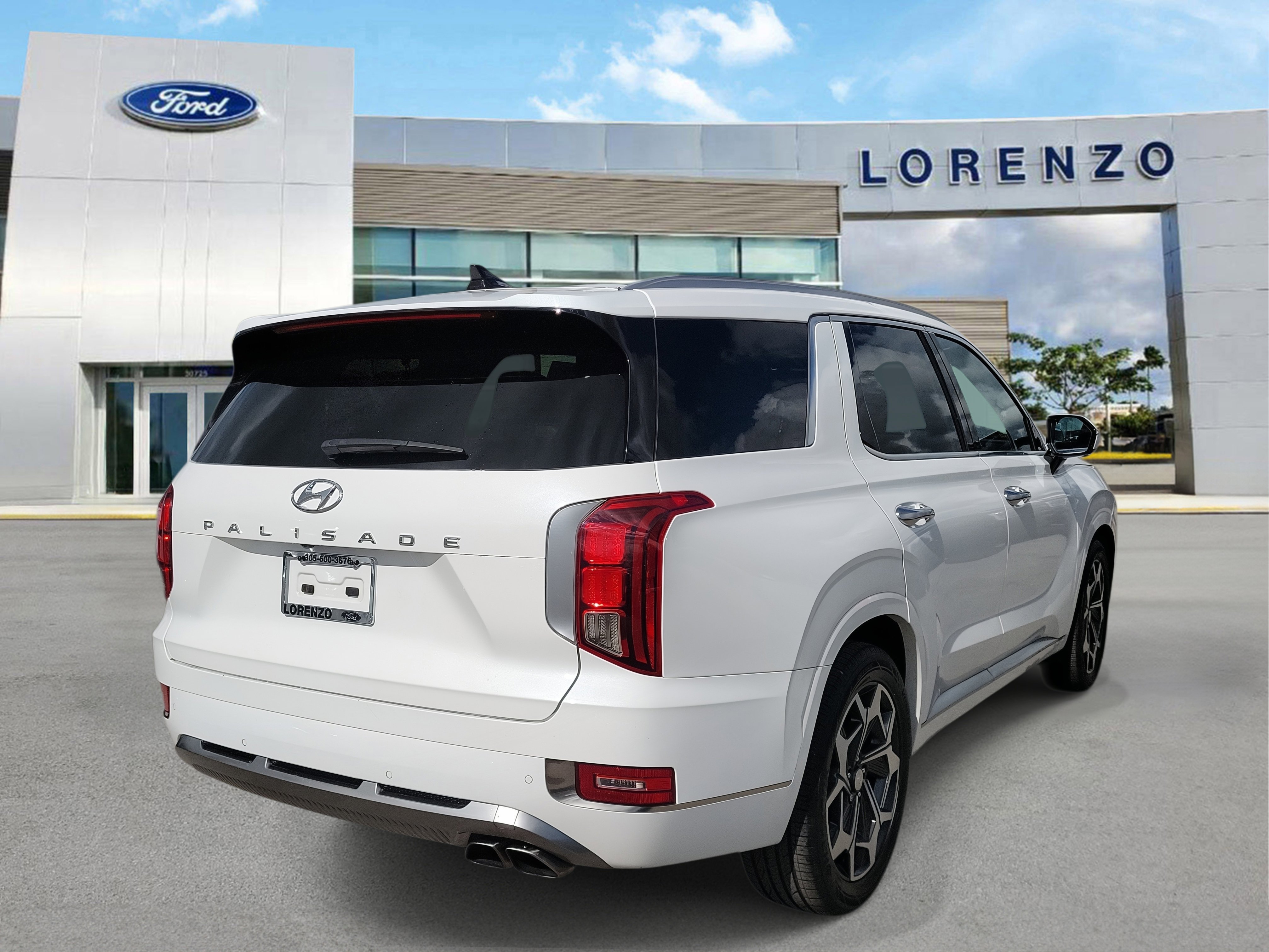 Used 2022 Hyundai Palisade Calligraphy image 5