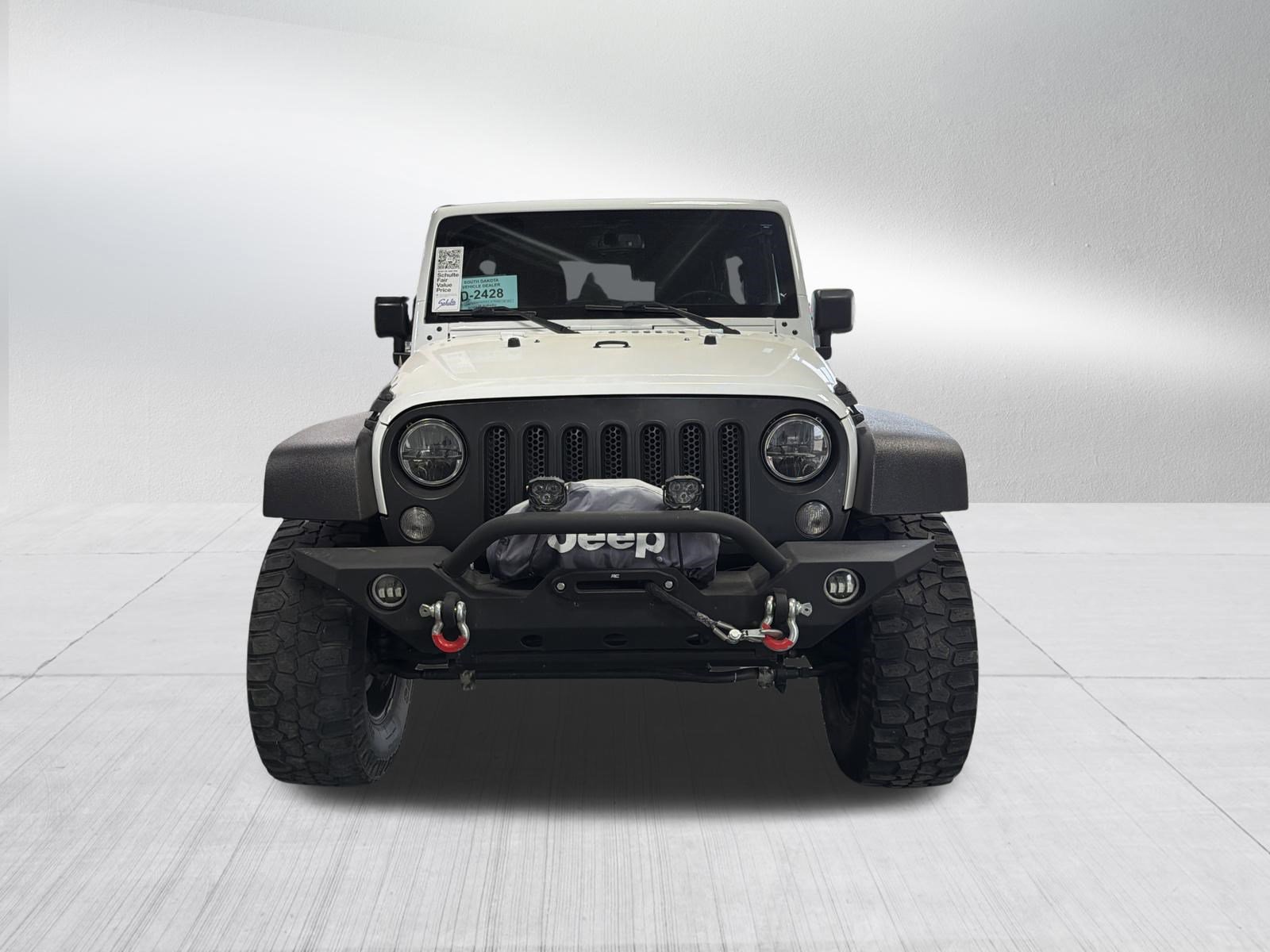 Used 2015 Jeep Wrangler Unlimited Sahara w/ Connectivity Group image 2