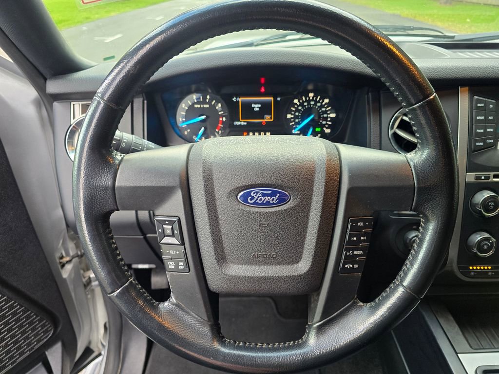 Used 2017 Ford Expedition EL XL w/ Equipment Group 101A image 32