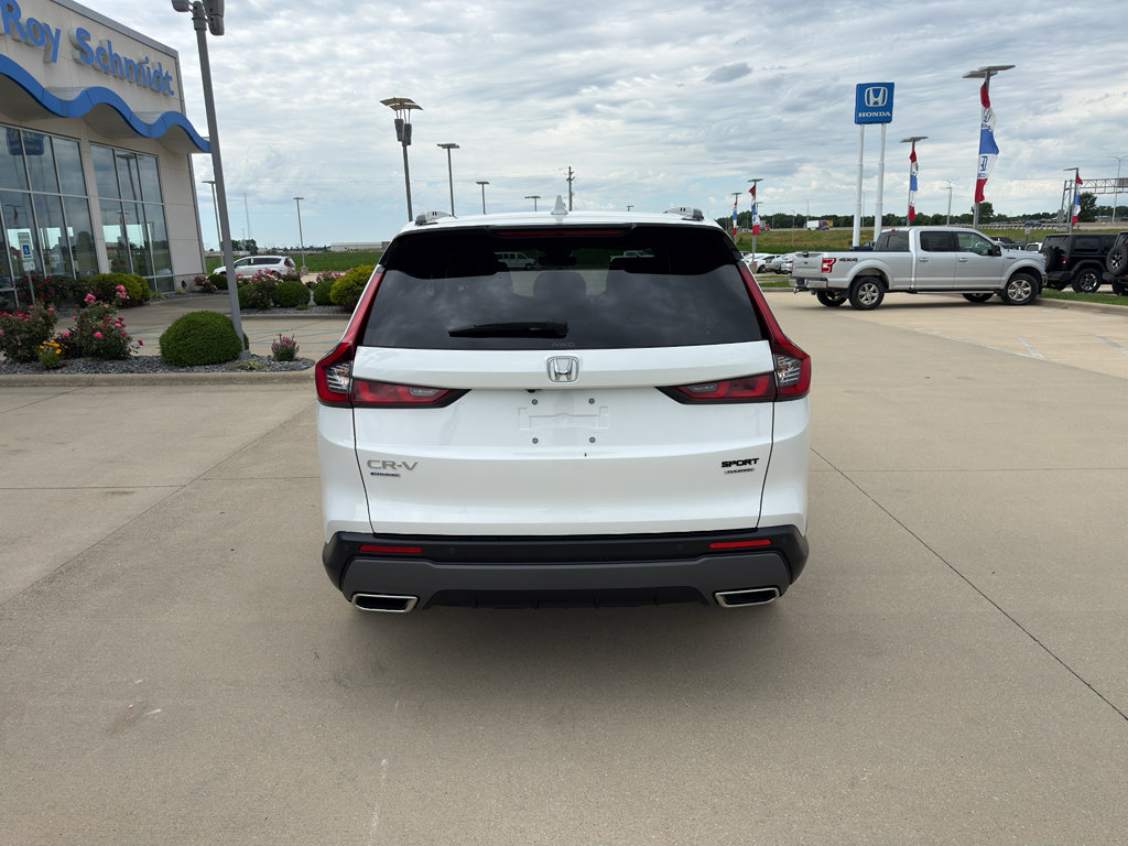 Used 2025 Honda CR-V Sport Touring image 6