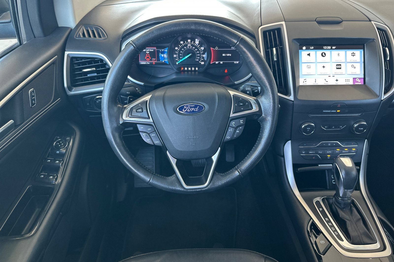 Used 2016 Ford Edge SEL w/ Equipment Group 201A FWD image 13
