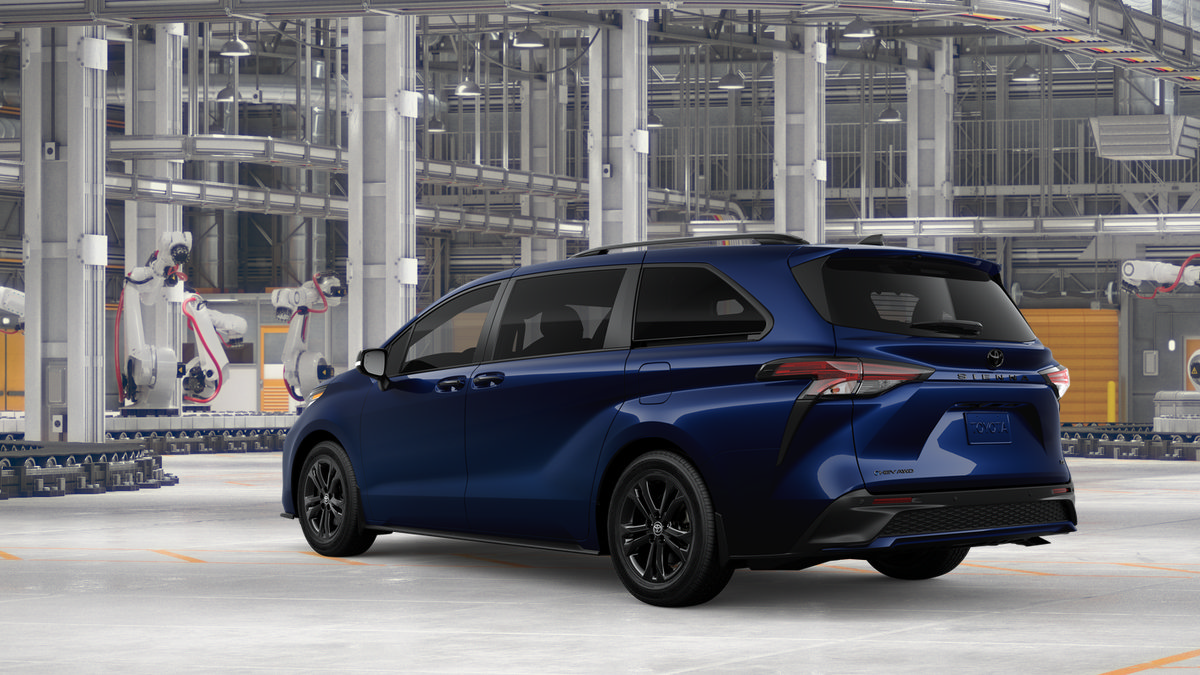 New 2026 Toyota Sienna XSE AWD/4WD image 6