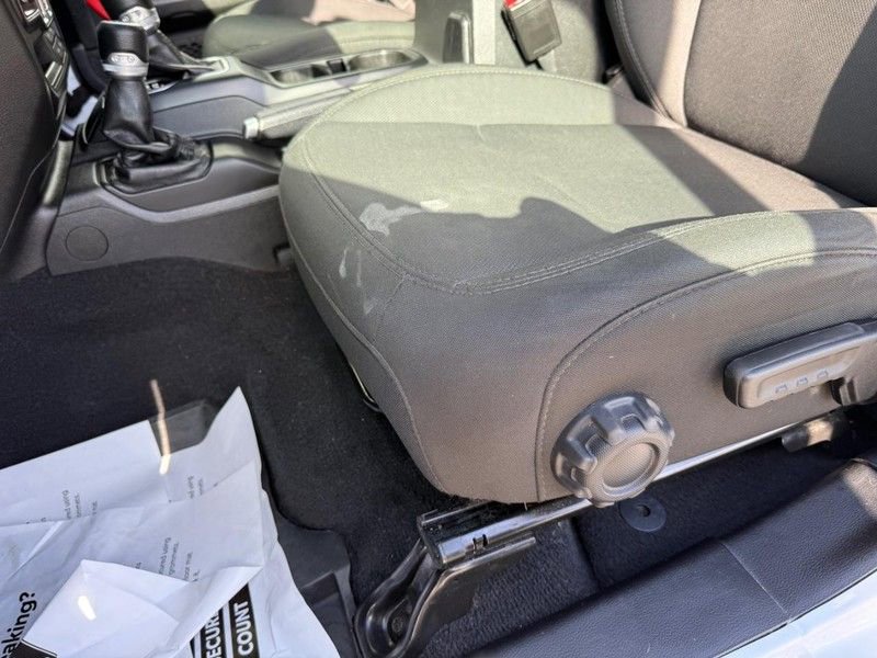 Used 2021 Jeep Wrangler Unlimited Sport image 17