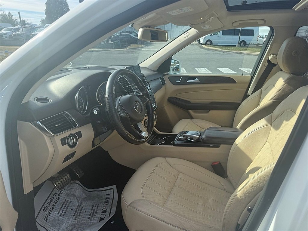 Used 2019 Mercedes-Benz GLE 400 4MATIC image 15