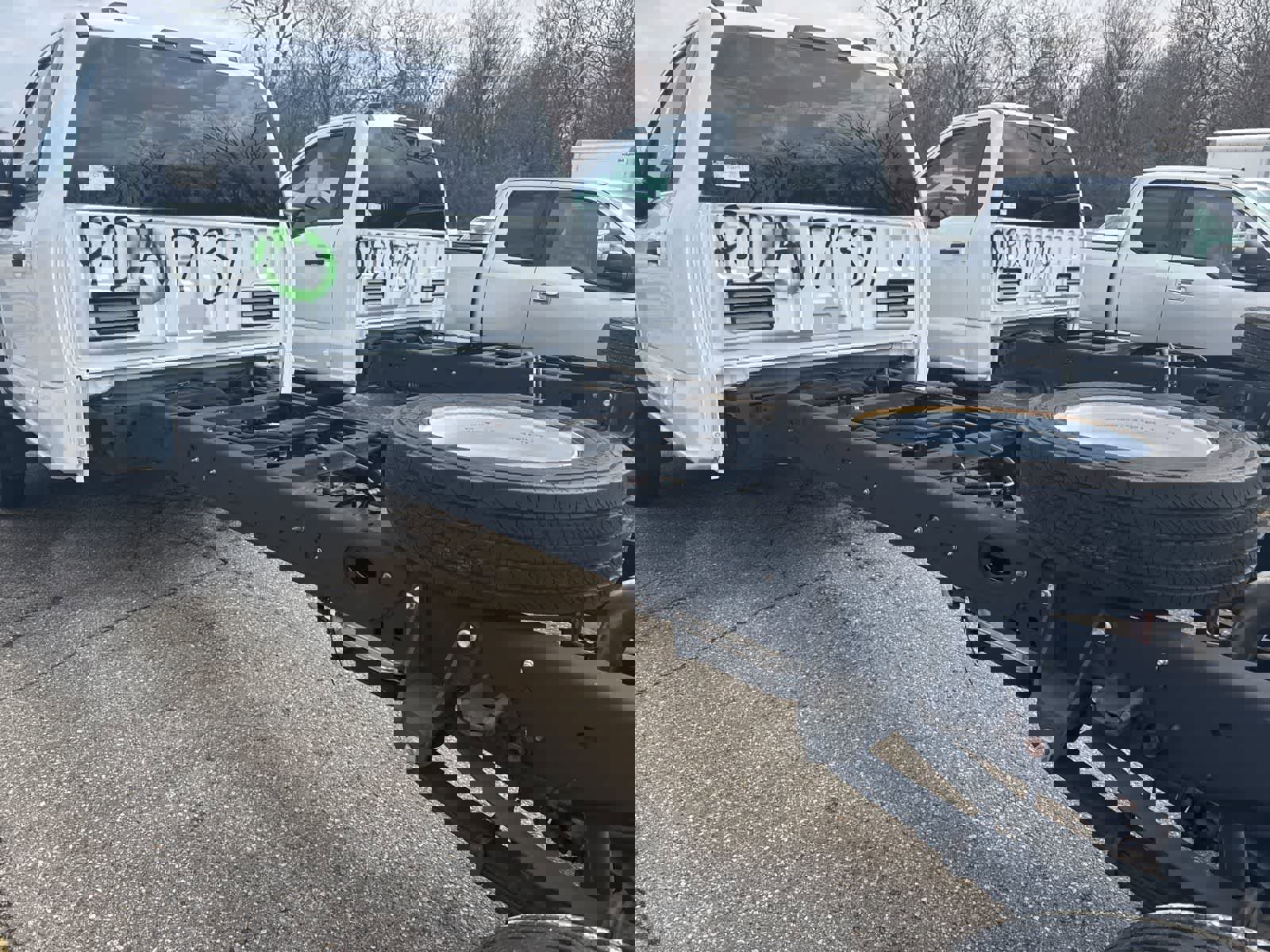 New 2023 Ford F450 XLT w/ XLT Value Package image 7