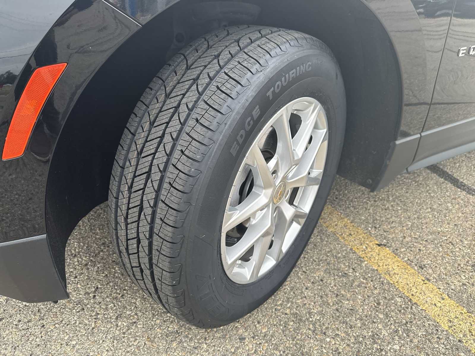Certified 2024 Chevrolet Equinox LT AWD/4WD image 3