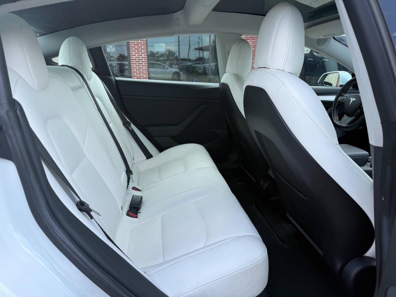 Used 2021 Tesla Model 3 Standard Range Plus RWD image 8