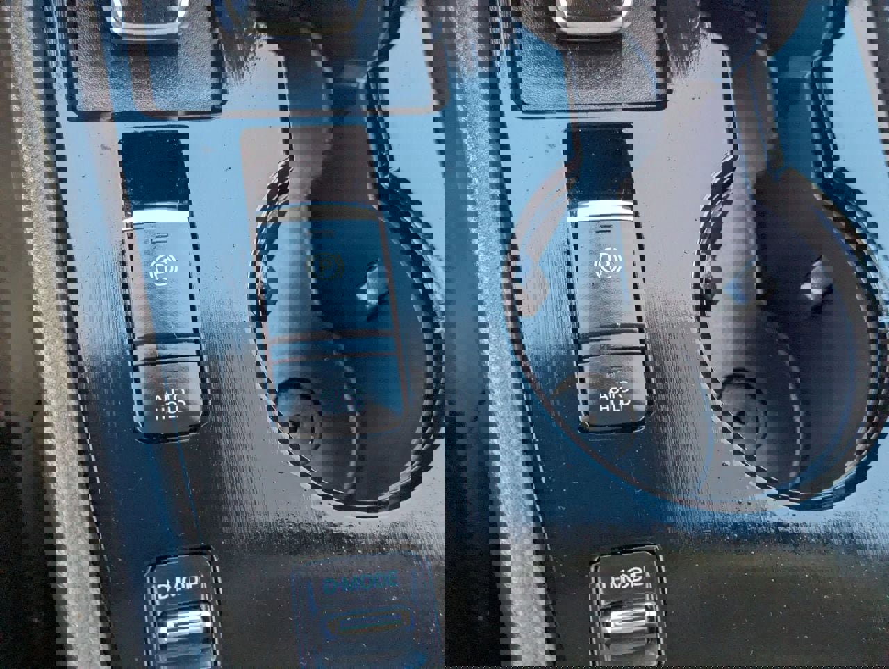 Certified 2023 Nissan Rogue S image 27