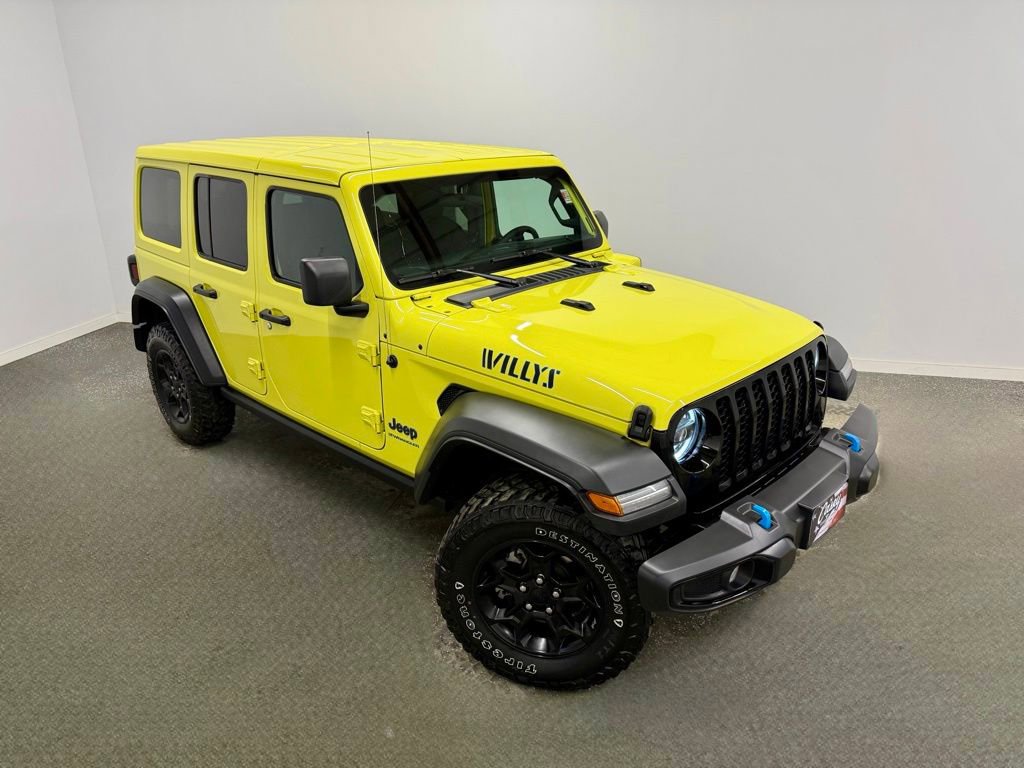 Used 2023 Jeep Wrangler Unlimited w/ Cold Weather Group image 1
