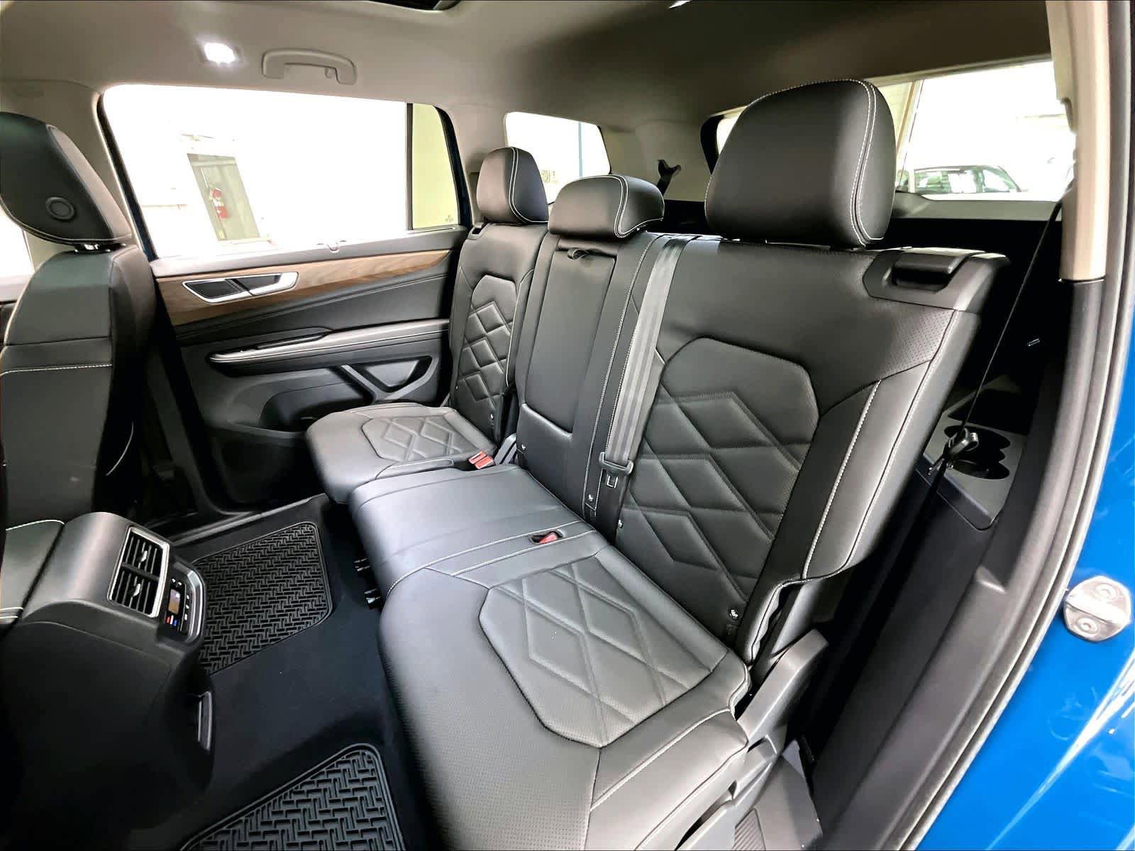 New 2026 Volkswagen Atlas SE AWD/4WD image 12