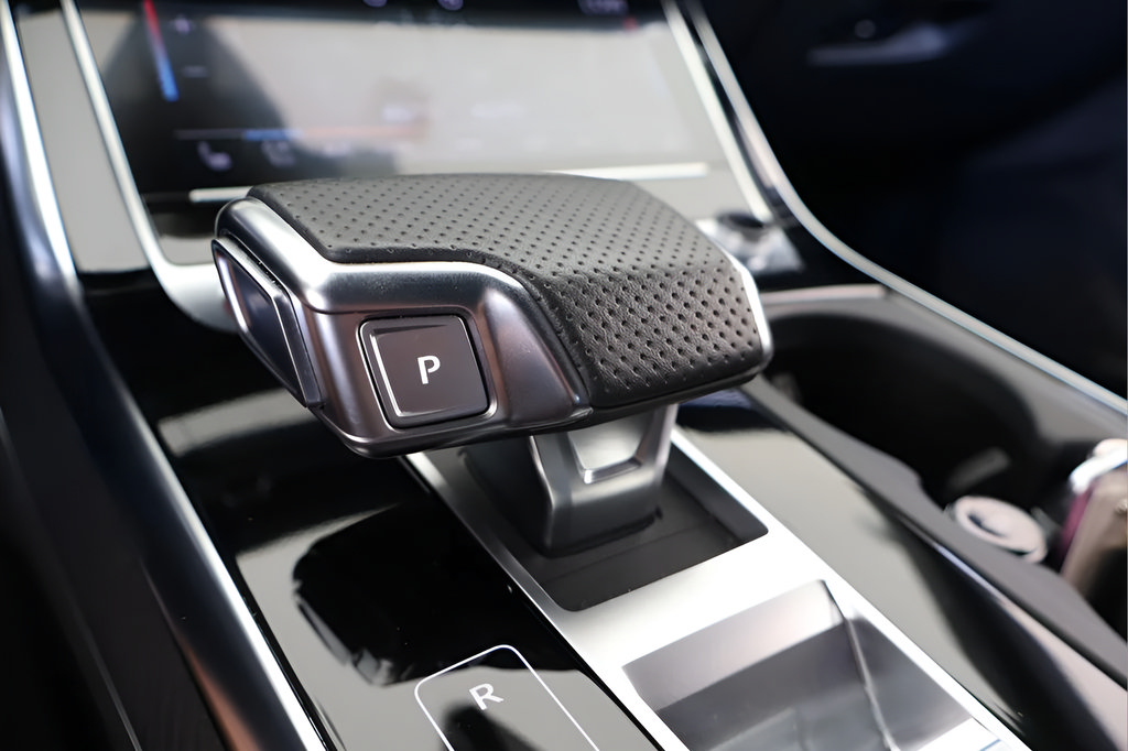 Used 2024 Audi RS Q8 AWD/4WD image 17