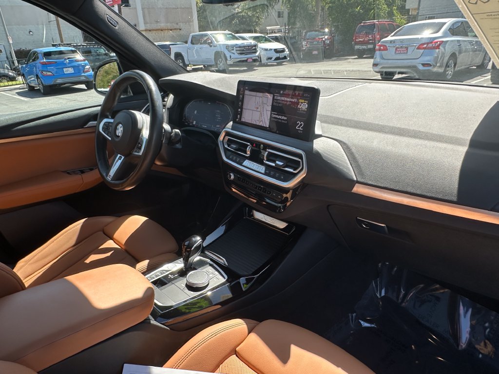 Used 2024 BMW X3 xDrive30i w/ Premium Package AWD/4WD image 16