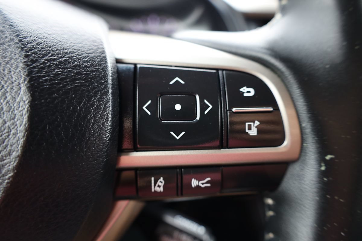 Used 2018 Lexus RX 450h AWD w/ Premium Package image 29