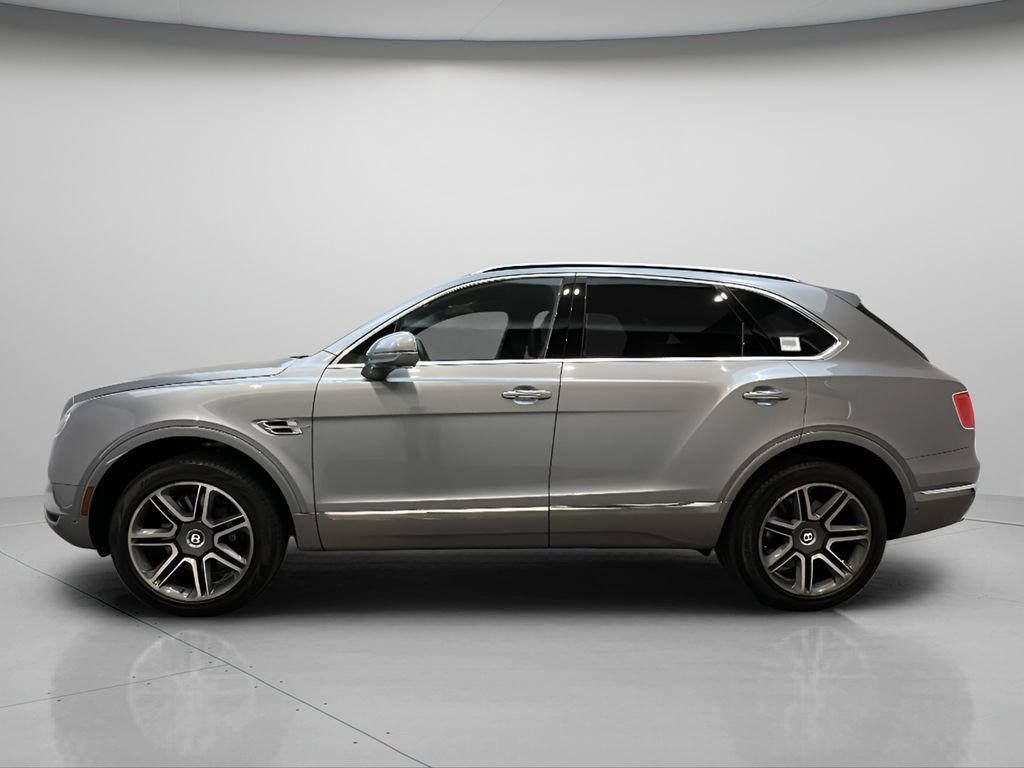 Used 2018 Bentley Bentayga Activity AWD/4WD image 3