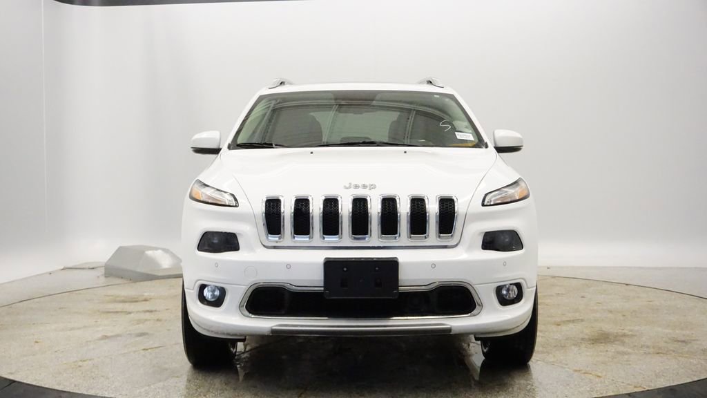 Used 2016 Jeep Cherokee Overland w/ Technology Group image 8