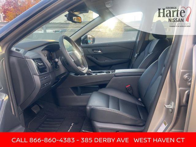 Certified 2025 Nissan Rogue SL image 11