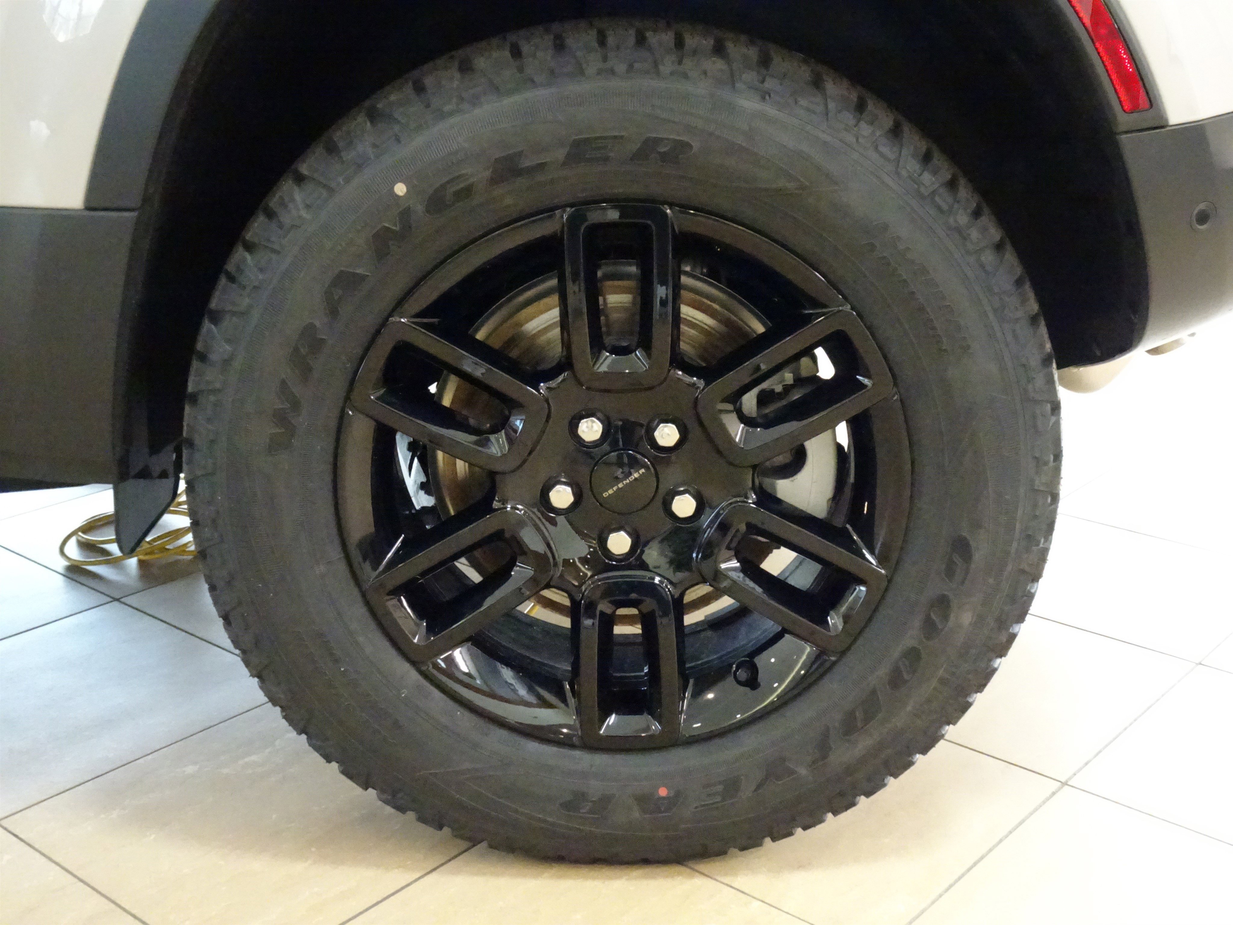 New 2026 Land Rover Defender 110 S image 29