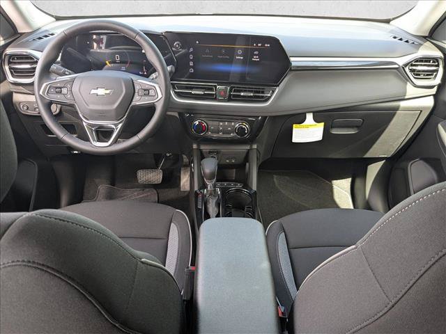 New 2026 Chevrolet TrailBlazer LT w/ LT Cold Weather Package FWD image 14