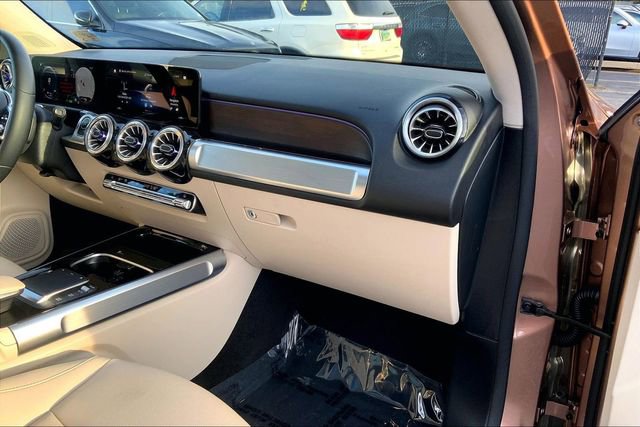 Certified 2022 Mercedes-Benz EQB 350 4MATIC image 15