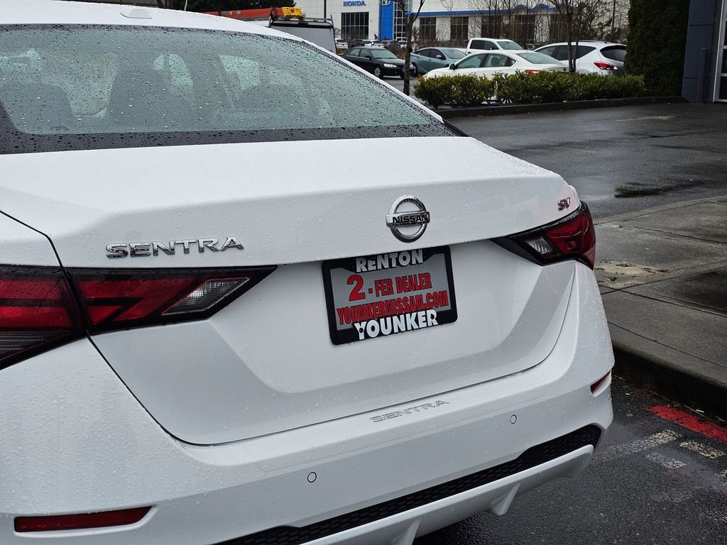 Used 2020 Nissan Sentra SV w/ Trunk Package FWD image 10