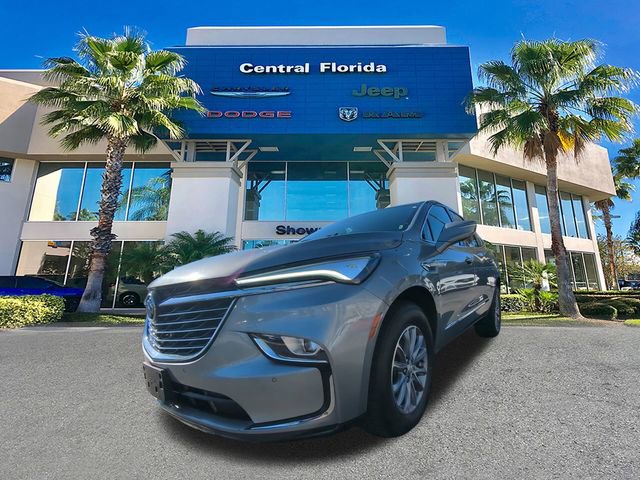 Used 2024 Buick Enclave Premium image 9