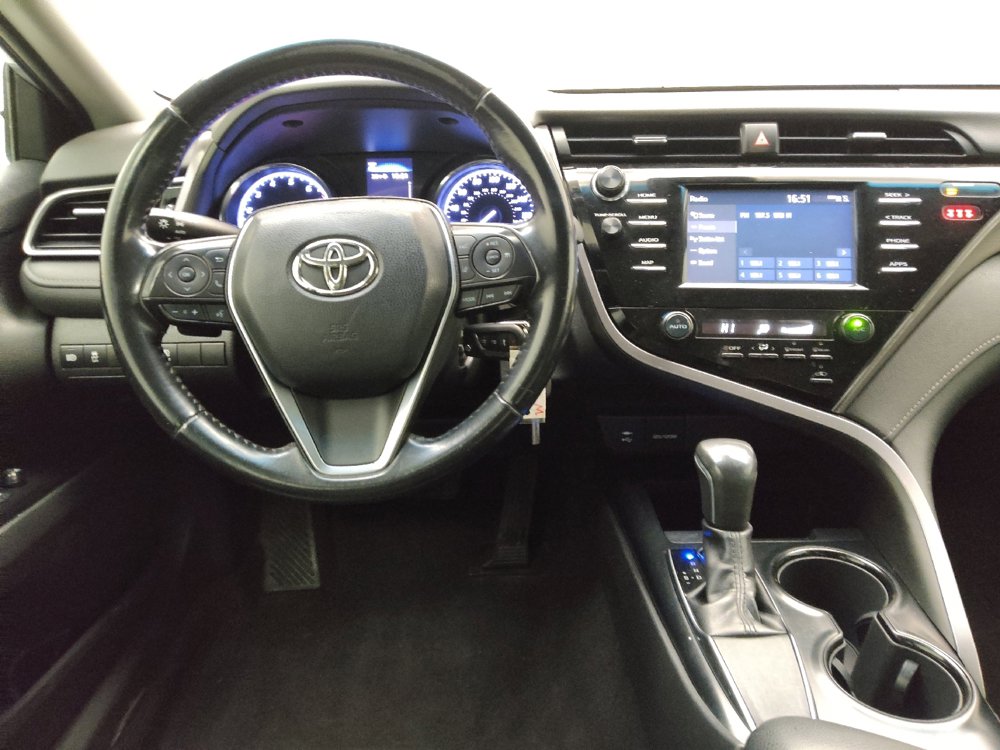 Used 2019 Toyota Camry SE image 22