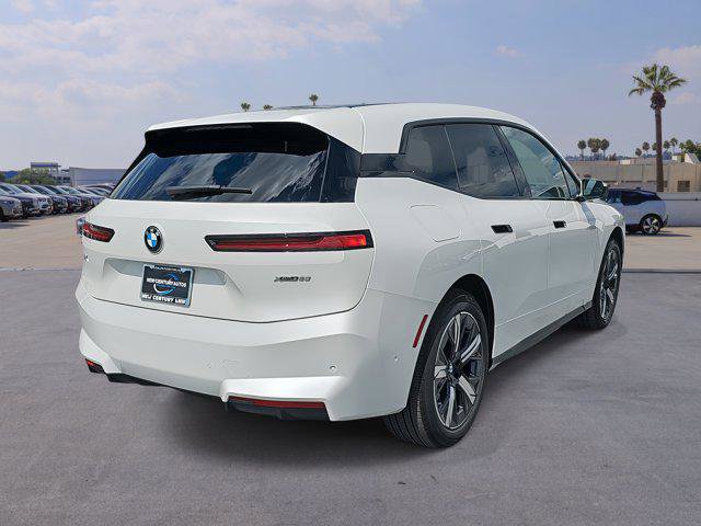 New 2026 BMW iX xDrive60 w/ Premium Package image 5