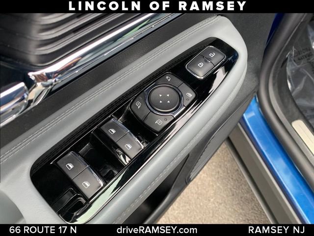 Used 2021 Lincoln Corsair AWD w/ Equipment Group 101A image 13