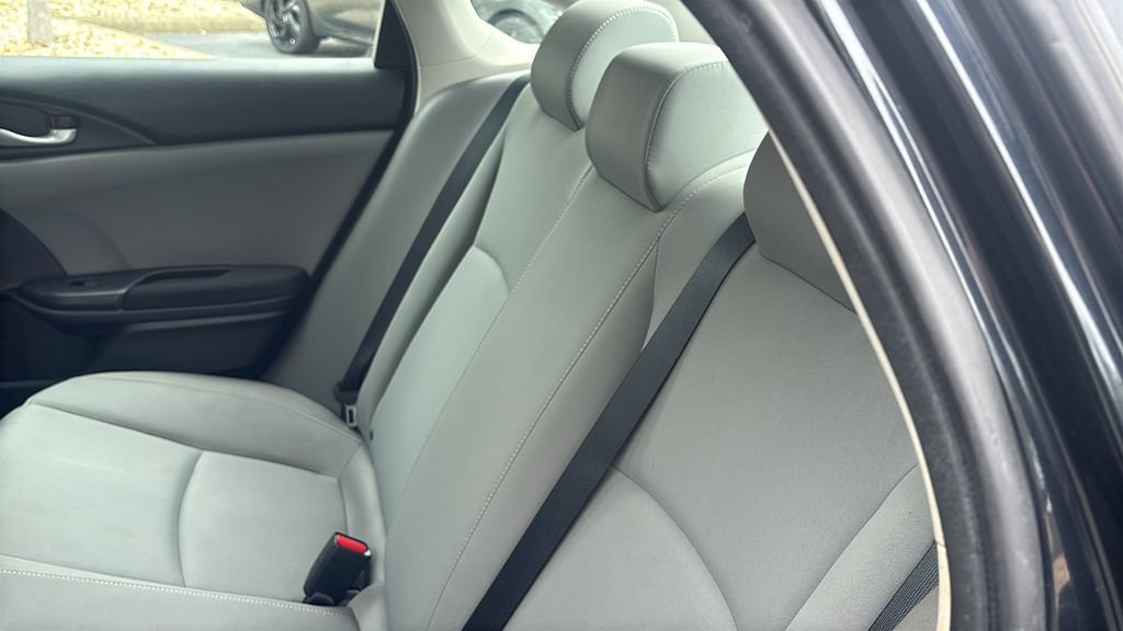 Used 2019 Honda Civic LX image 29