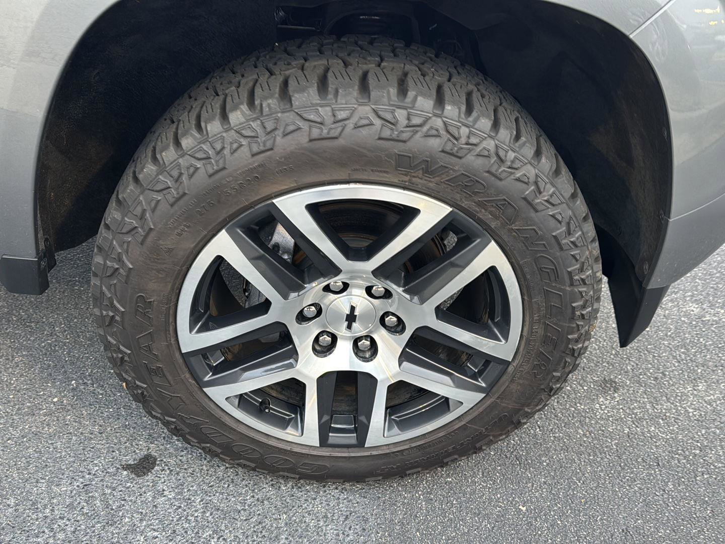 Used 2023 Chevrolet Colorado Z71 w/ Z71 Convenience Package 2 image 36