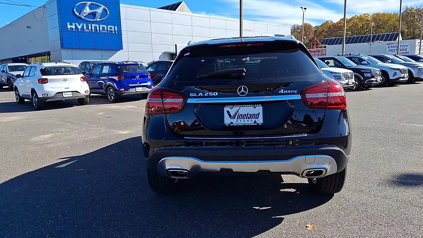 Used 2020 Mercedes-Benz GLA 250 4MATIC w/ Premium Package image 7