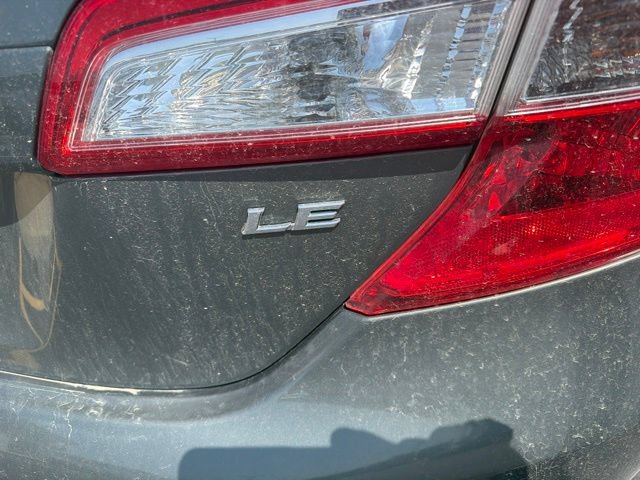 Used 2014 Toyota Camry LE FWD image 10