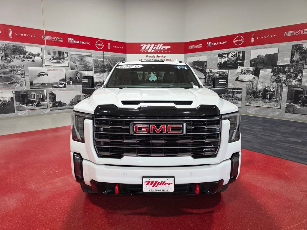 Certified 2024 GMC Sierra 3500 AT4 w/ Technology Package AWD/4WD image 12