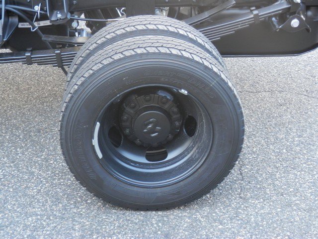 New 2027 RAM 5500 Tradesman AWD/4WD image 10