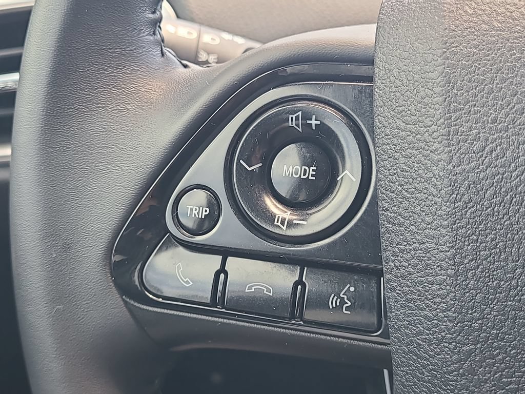 Used 2021 Toyota Prius Prime FWD image 19