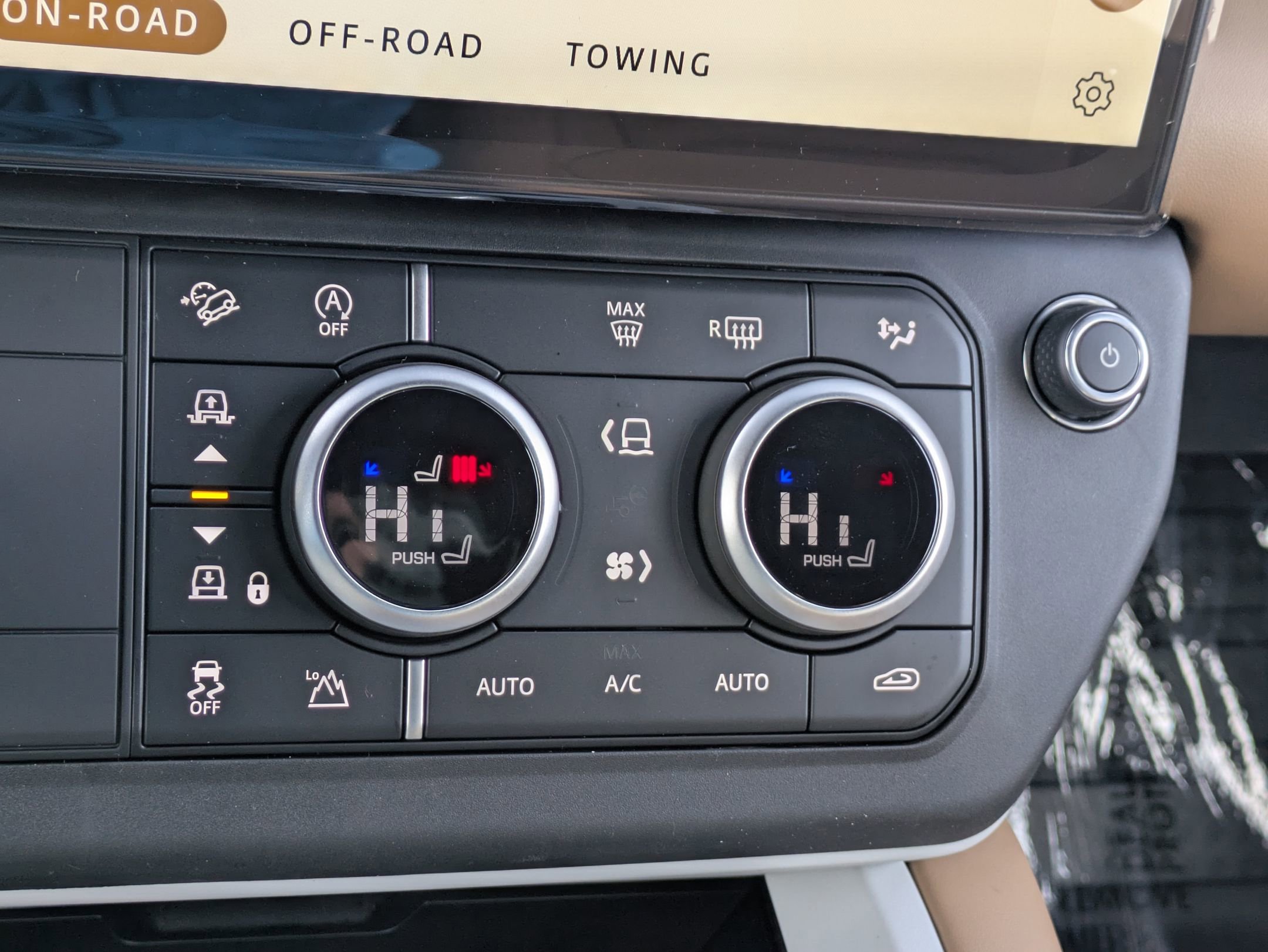 New 2026 Land Rover Defender 110 X-Dynamic SE image 16