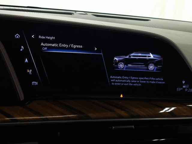 Used 2022 Cadillac Escalade Premium Luxury Platinum image 31