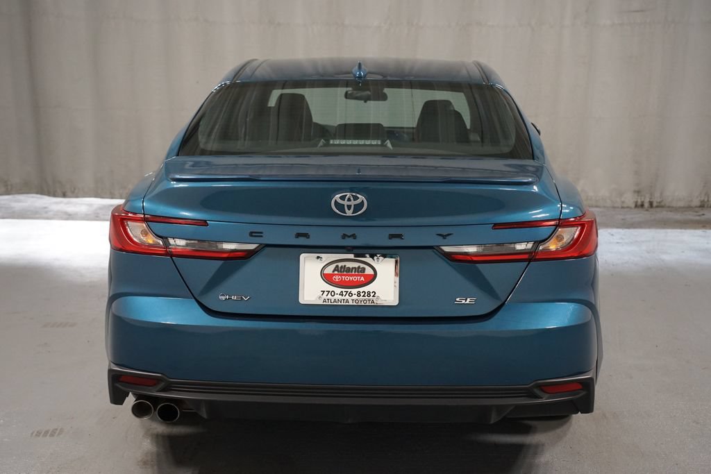 Used 2025 Toyota Camry SE FWD image 7