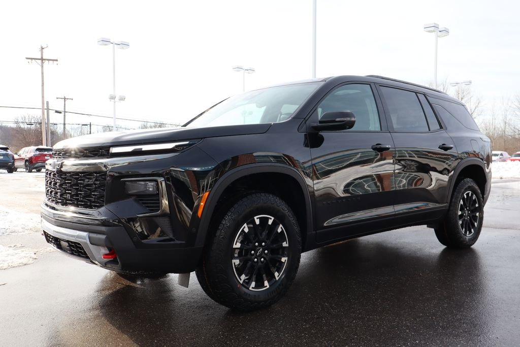 New 2026 Chevrolet Traverse Z71 w/ Enhanced Driving Package image 8